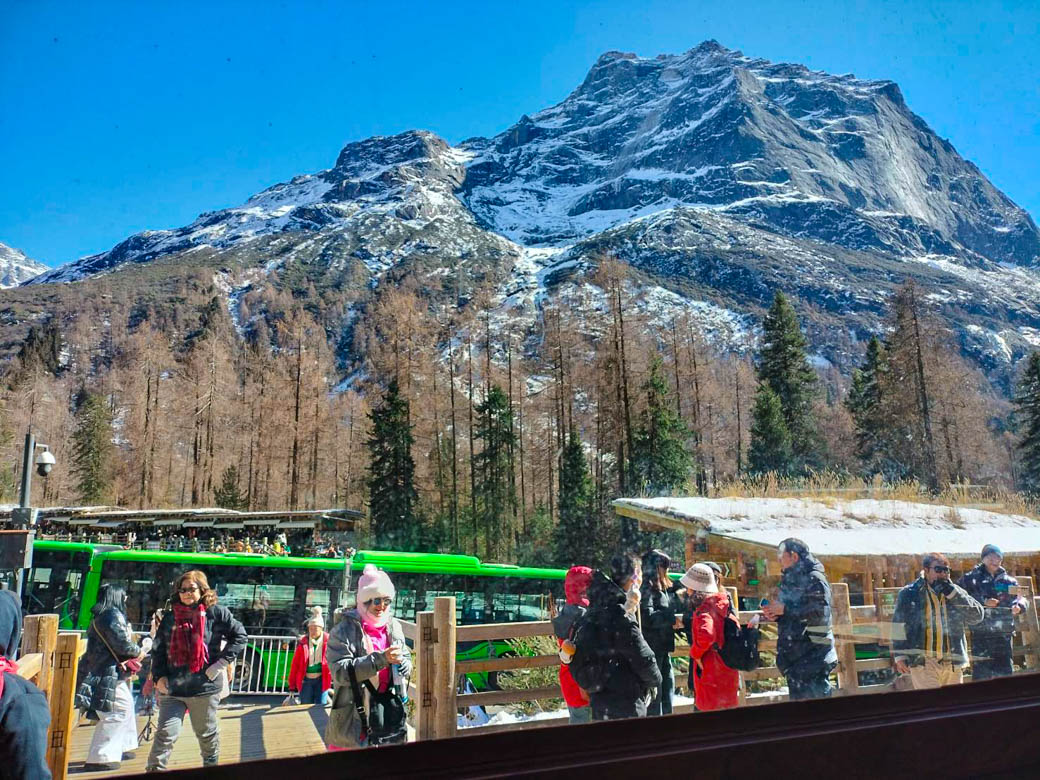 เฉิงตู สี่ดรุณี ปี้เผิงโกว | 25 พ.ย 68 - 30 พ.ย 68 | 6 วัน 4 คืน