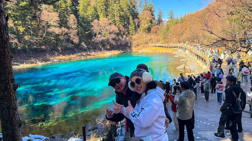 พิชิต 3 อุทยานสุดยิ่งใหญ่ เฉิงตู สี่ดรุณี ต๋ากู่ จิ่วจ้ายโกว |28 พ.ย 68 - 03 ธ.ค 68 | 6D 5N