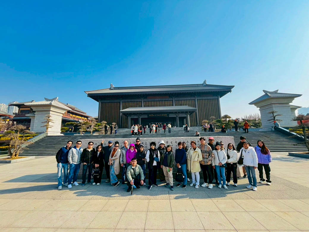 เมืองฟีลยุโรป ริมทะเลสาปสุดชิค ชิงเต่า รื่อจ้าว หลินอี๋ 8D 6N 05 ธ.ค. - 12 ธ.ค. 68