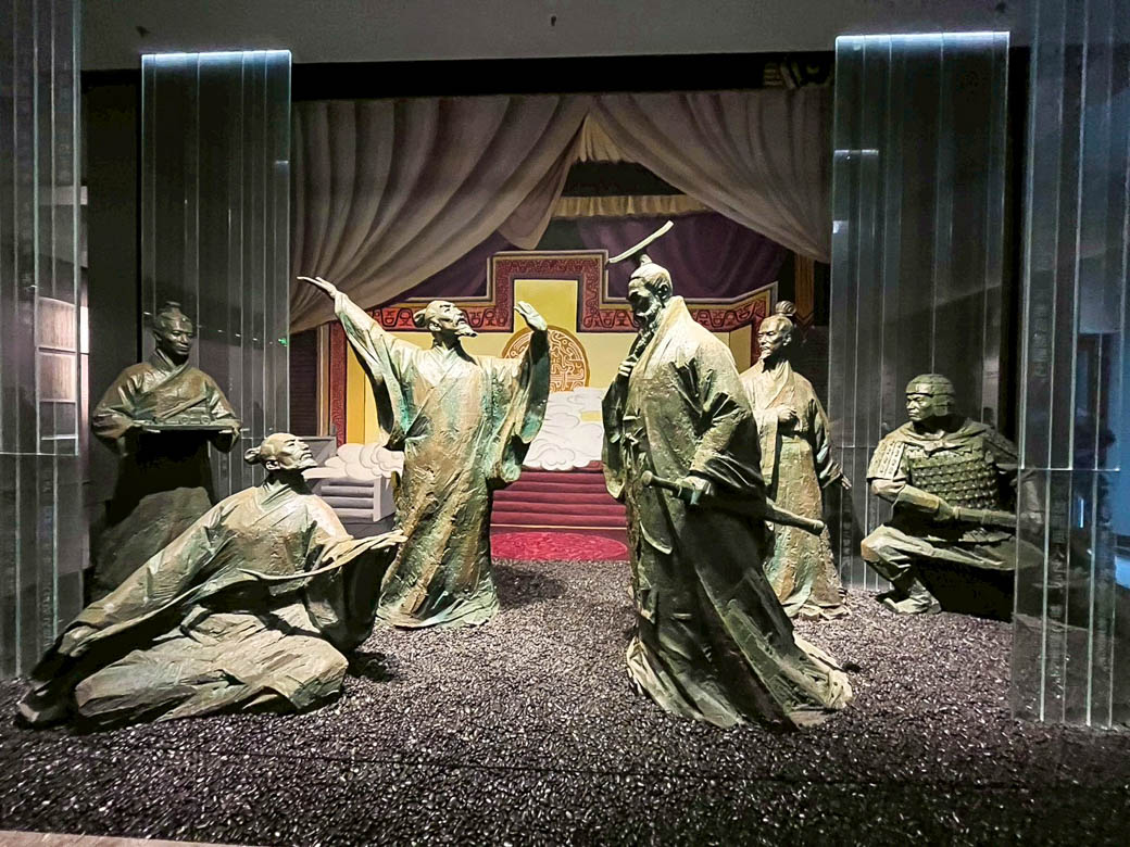 เมืองฟีลยุโรป ริมทะเลสาปสุดชิค ชิงเต่า รื่อจ้าว หลินอี๋ 8D 6N 05 ธ.ค. - 12 ธ.ค. 68