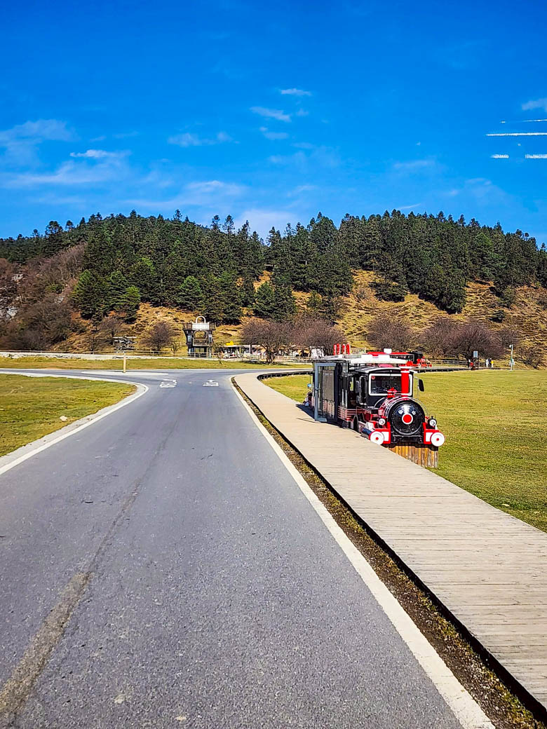 WOW China Adventure! ฉงชิ่ง-เฉิงตู อู่หลง สี่ดรุณี 28 พ.ย 68 - 03 ธ.ค 68