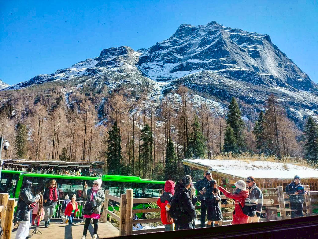 เฉิงตู สี่ดรุณี ปี้เผิงโกว | 25 พ.ย 68 - 30 พ.ย 68 | 6 วัน 4 คืน